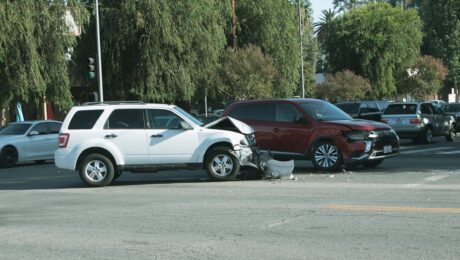 Wilmington, DE - Injury Crash on Kirkwood Hwy. at Milltown Rd.