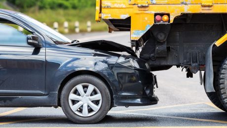 New Castle, DE - Serious Injury Car Crash Involving DelDOT Truck on I-495