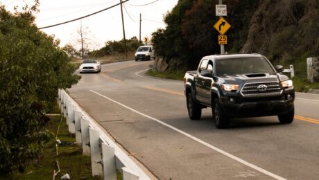 New Castle Co, DE - Driver Seriously Injured in Route 13 Truck Crash